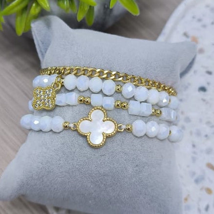 Trébol de cuatro hojas con nácar y con brillo - Set de pulseras - Blanco