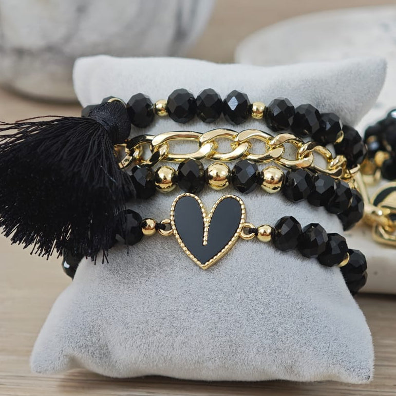 Corazón en V con pompón - Set de pulseras - Negro